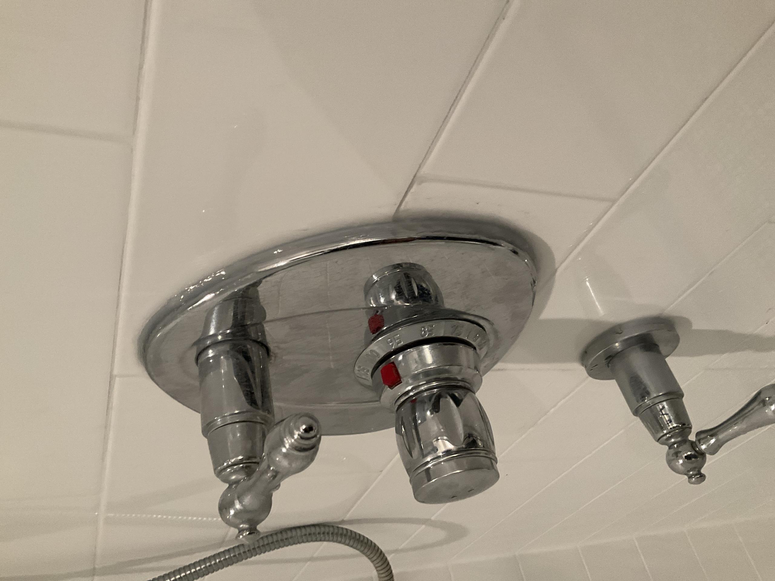 Old Toronto, ON - install customer supplied thermostatic cartridge