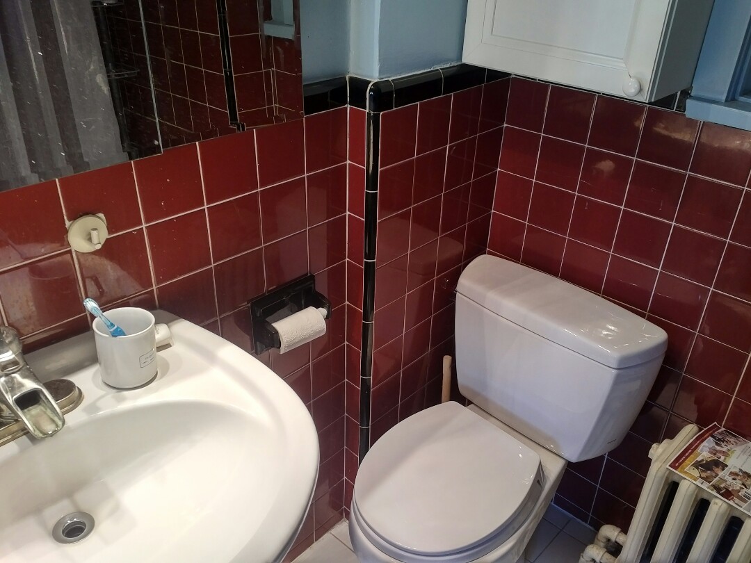 Replace toilet seal and tank parts Replace toilet seal and tank parts