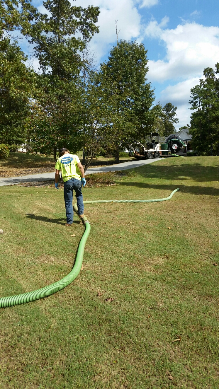 Pumped out a 1000 gallon pump station and Replaced pump 