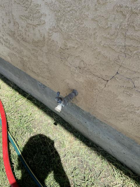I arrived at the property to replace two hose bibs. One was in the back yard and the other was on the left side of the home. I removed the old hose bib and replaced it with a new one. I turned the water back on and tested it, and everything is working properly.