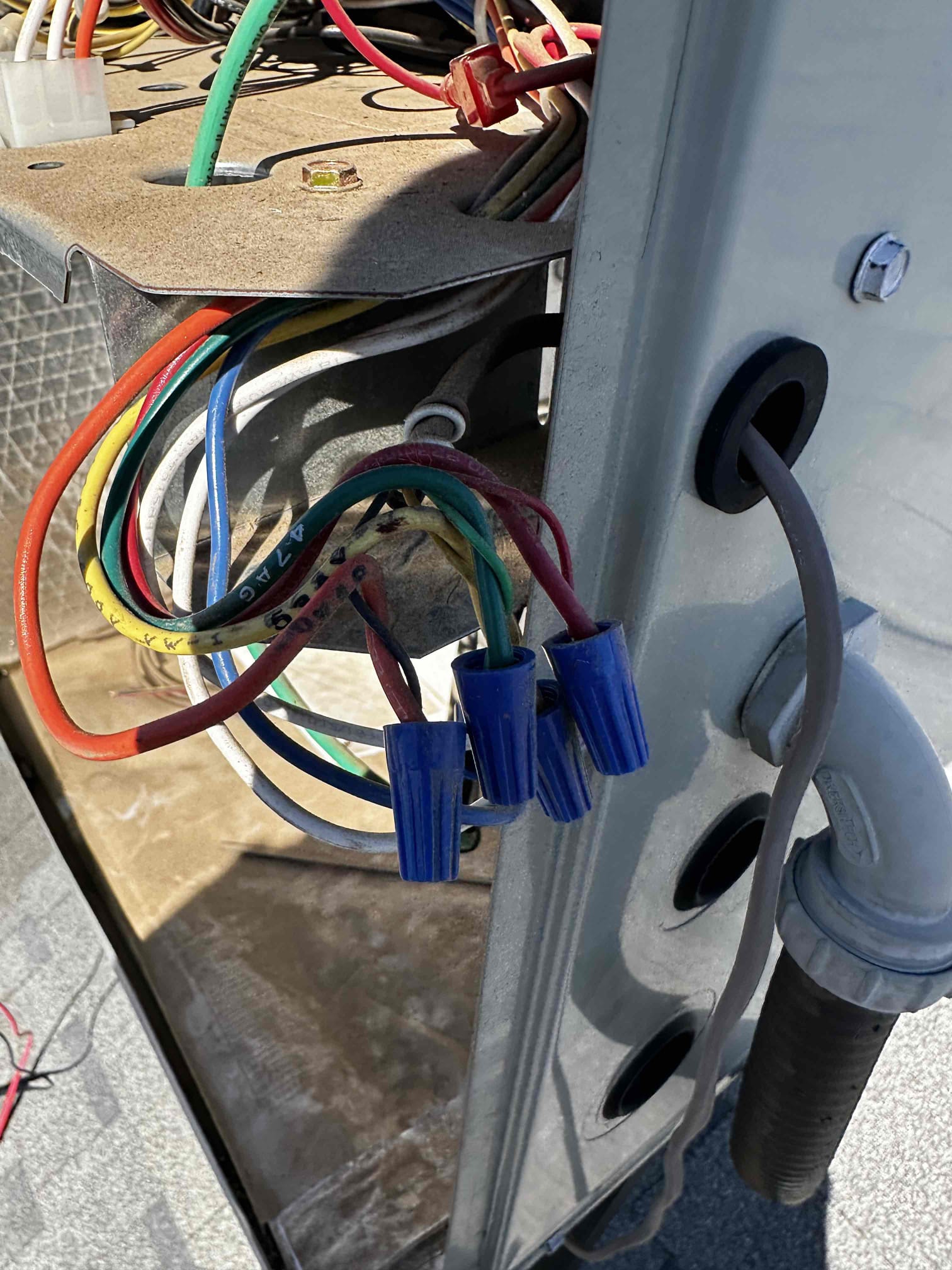 I am a home service technician who provides heating and cooling maintenance services to residential customers. My job involves inspecting and servicing heating and cooling systems, including furnaces, air conditioners, boilers, and heat pumps. This includes cleaning and replacing filters, checking electrical components, and performing safety checks to ensure that the systems are operating safely and efficiently. I also provide advice on energy-saving strategies and recommend upgrades or replacements as needed.