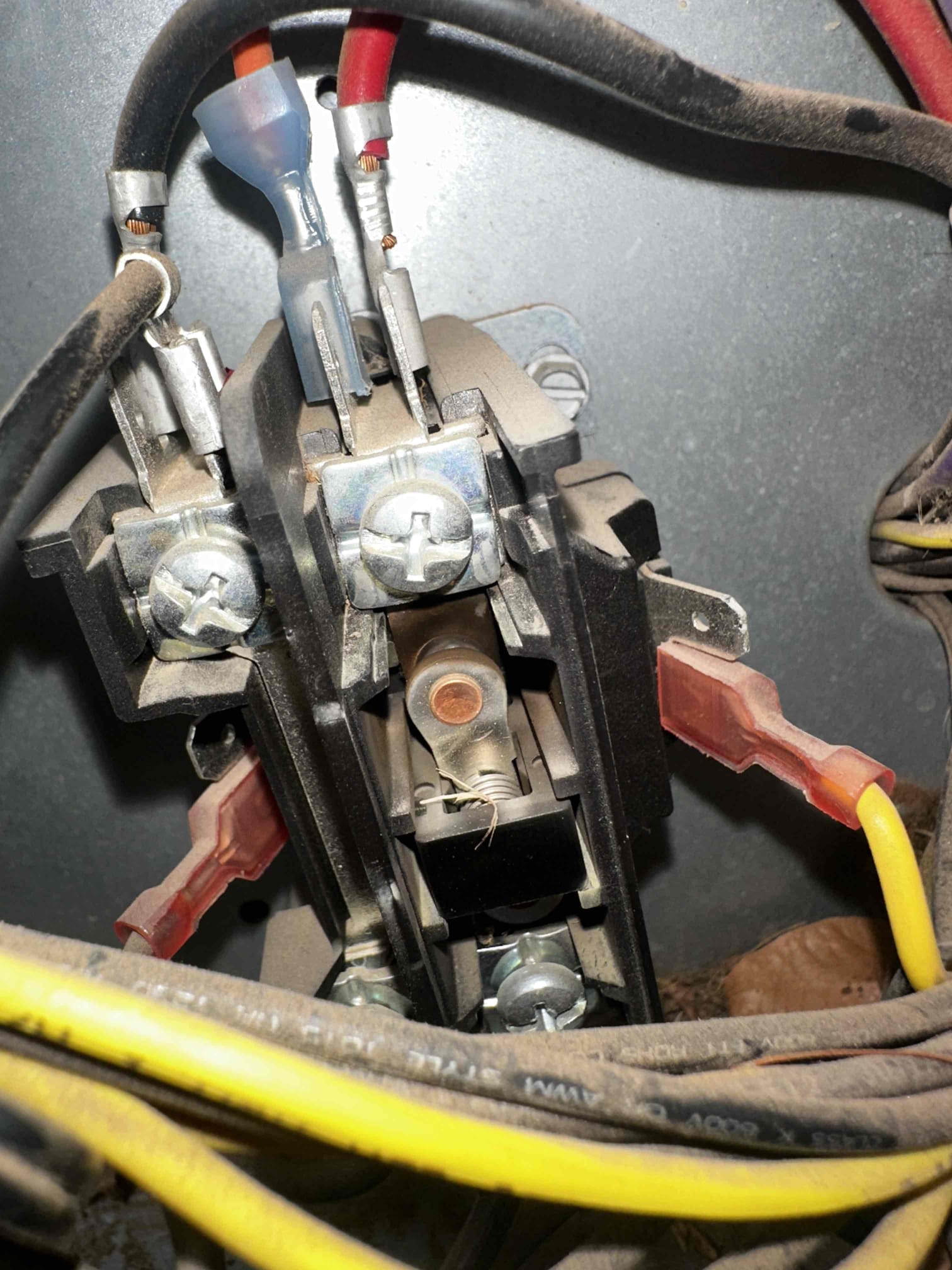 I am a skilled professional who works for a Alaskan Air Conditioning & Heating - Phoenix company. I am responsible for performing maintenance on cooling and heating systems. This includes cleaning and inspecting components, replacing filters, and performing necessary repairs. I also provide customers with information on how to maintain their systems and prevent future issues.