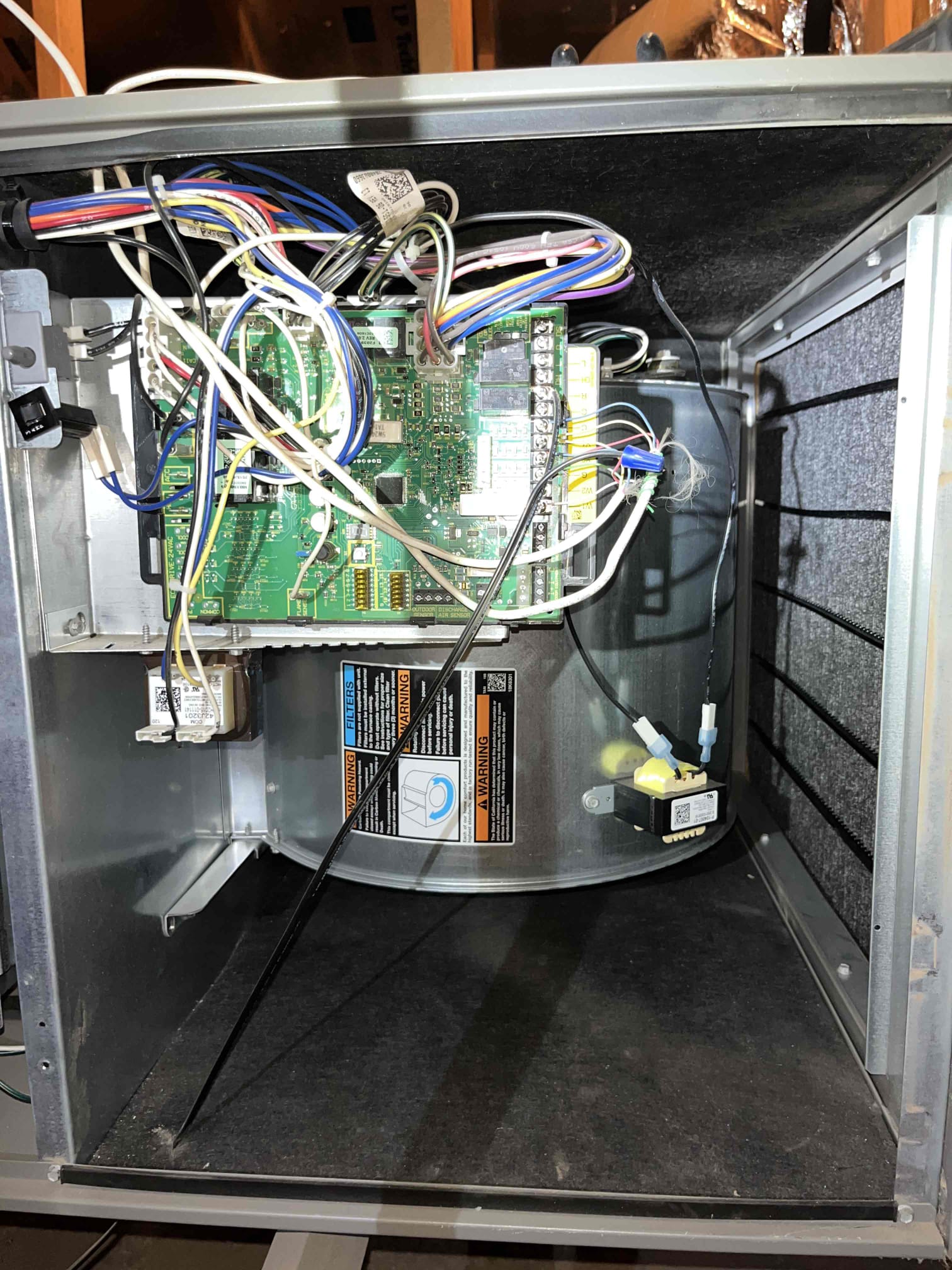 I was a highly skilled home service professional who completed a duct cleaning and installed an Air Scrubber to improve indoor air quality for an Alaskan AC club member. The duct cleaning involved removing dirt, dust, and debris from the air ducts, which can improve energy efficiency and reduce allergens and pollutants in the home. The Air Scrubber is a state-of-the-art air purification system that uses UV light and activated carbon to remove harmful contaminants from the air, including viruses, bacteria, mold, and allergens. The installation process was meticulous, and I worked closely with the club member to ensure that the system was installed correctly and efficiently. The club member was thrilled with the results, and the Air Scrubber has helped to improve the indoor air quality in their home.