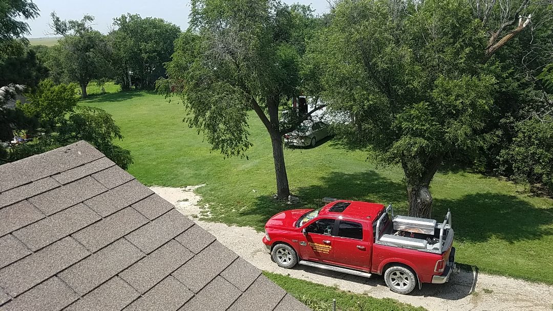 Natoma, KS - We're working on a roof measure for shingles and (or) 26 gauge metal on this beautiful 1900's farmhouse in rural western Kansas. #Roofmasters #Roofing
Natoma, KS - We're working on a roof measure for shingles and (or) 26 gauge metal on this beautiful 1900's farmhouse in rural western Kansas. #Roofmasters #Roofing