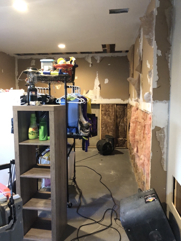 Newaygo, MI - Water pipe broke in upstairs bathroom. Water damage to all three levels and the garage. Day 4 in structure drying and remove drywall that was completely saturated. Letting dehumidifiers running and air movers to aid in drying. Lots of water damage and bring moisture levels down. It is drying process and customer are happy with the process Drying the foam insulation is a slow drying process but our drying technique is working great Newaygo, MI - Water pipe broke in upstairs bathroom. Water damage to all three levels and the garage. Day 4 in structure drying and remove drywall that was completely saturated. Letting dehumidifiers running and air movers to aid in drying. Lots of water damage and bring moisture levels down. It is drying process and customer are happy with the process Drying the foam insulation is a slow drying process but our drying technique is working great