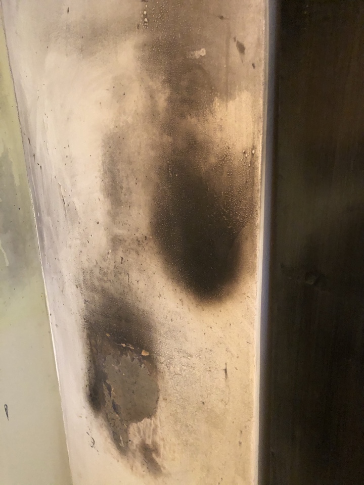 Grand Rapids, MI - Microwave fire. Customer used fire extinguisher to put out fire. Fire extinguisher dust throughout the main floor. Spot from fire on the walls and fire damage to upper cabinet in kitchen. Fire restoration is schedule upon approval of the estimate submitted to insurance carrier Grand Rapids, MI - Microwave fire. Customer used fire extinguisher to put out fire. Fire extinguisher dust throughout the main floor. Spot from fire on the walls and fire damage to upper cabinet in kitchen. Fire restoration is schedule upon approval of the estimate submitted to insurance carrier