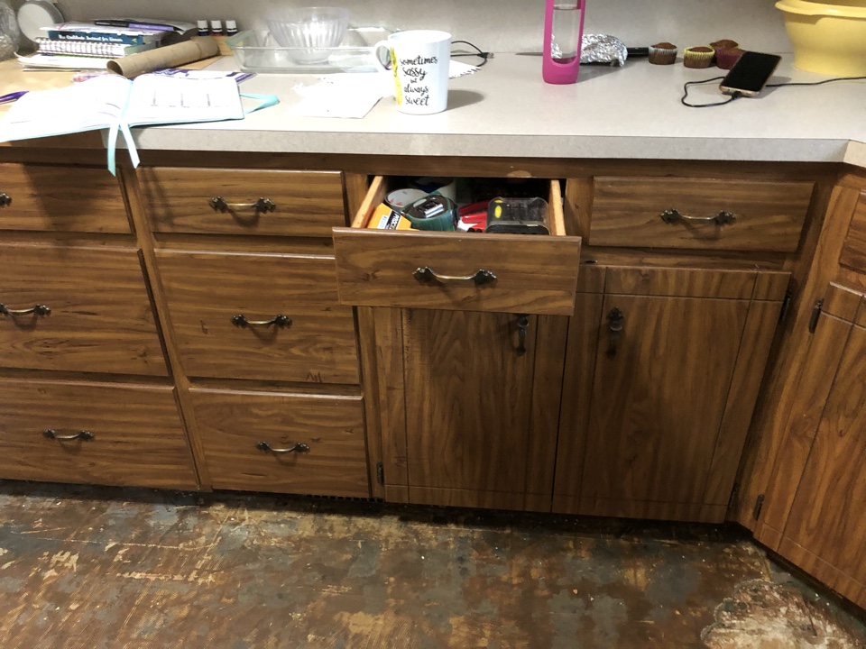 Walker, MI - With the customer who selected new countertop and backsplash. For custom remodel of the kitchen. New cabinets here is a photo of the cabinets that are being replaced. Walker, MI - With the customer who selected new countertop and backsplash. For custom remodel of the kitchen. New cabinets here is a photo of the cabinets that are being replaced.