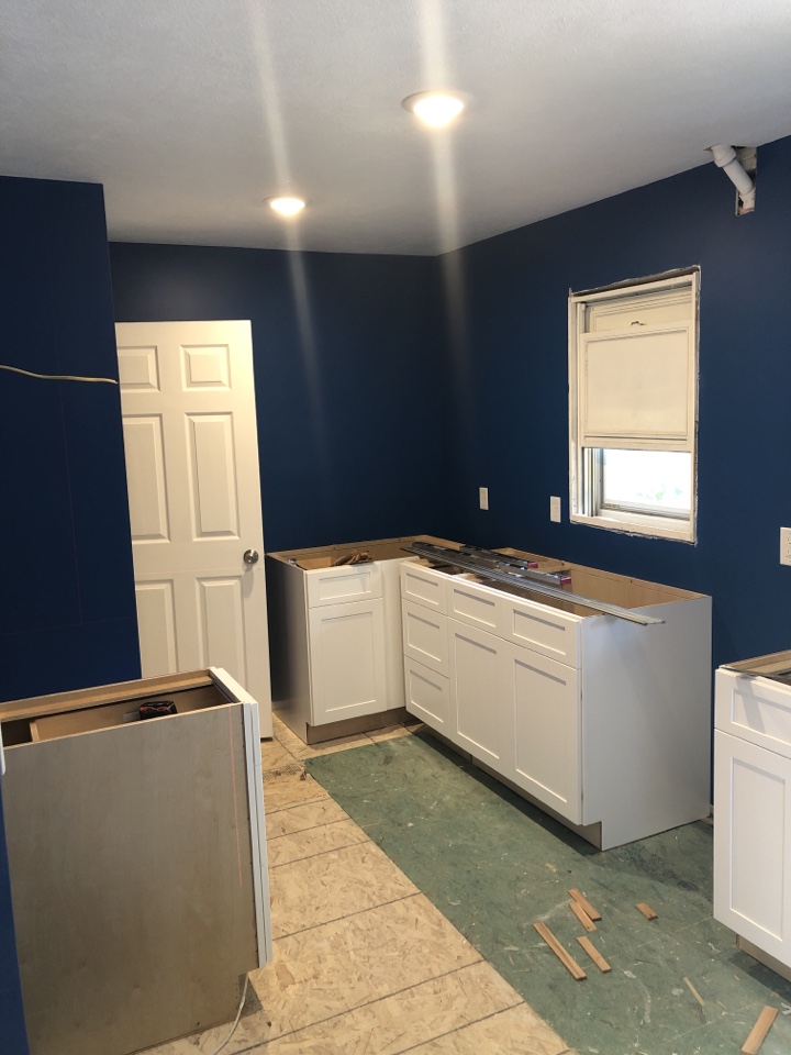 Grand Rapids, MI - Set new cabinets Grand Rapids, MI - Set new cabinets