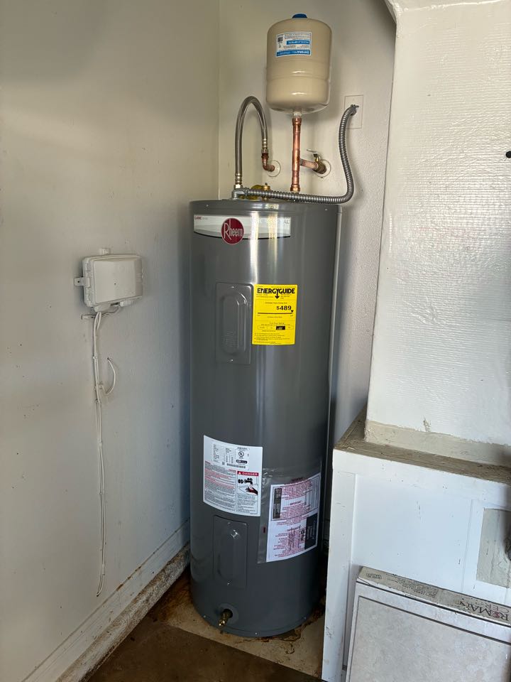 Port St. Lucie, FL - Installed a new Rheem 50 gallon tall profile water heater with a new valve, expansion tank and repiped with various copper fittings and pipe. Port St. Lucie, FL - Installed a new Rheem 50 gallon tall profile water heater with a new valve, expansion tank and repiped with various copper fittings and pipe.