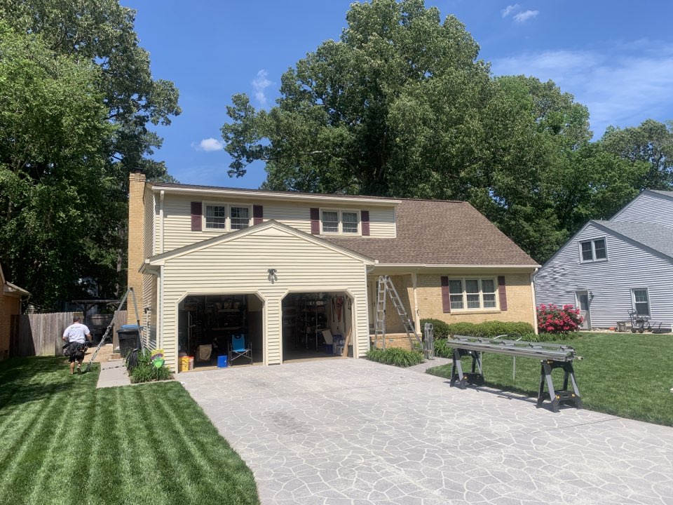 Virginia Beach, VA - Installing new LeafGuard gutters. Virginia Beach, VA - Installing new LeafGuard gutters.