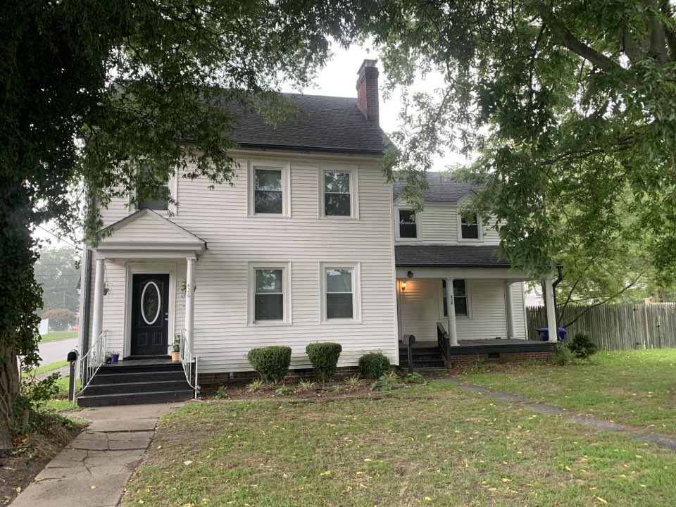 Portsmouth, VA - Installed new LeafGuard gutters. Portsmouth, VA - Installed new LeafGuard gutters.
