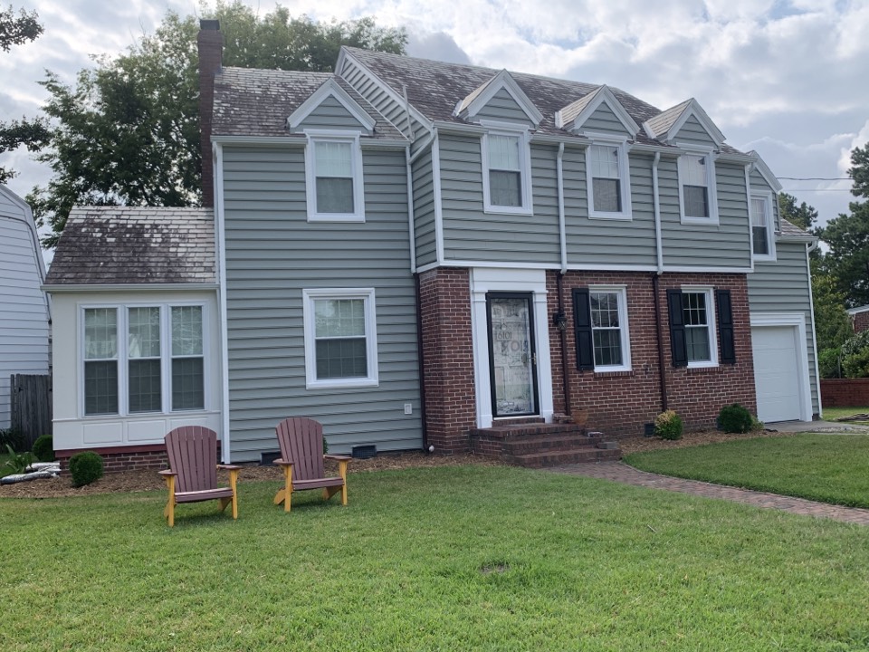 Norfolk, VA - Installed new CertainTeed siding, new Joyce Insulator window, and new 5” Kstyle gutters with MicroGuard. Norfolk, VA - Installed new CertainTeed siding, new Joyce Insulator window, and new 5” Kstyle gutters with MicroGuard.