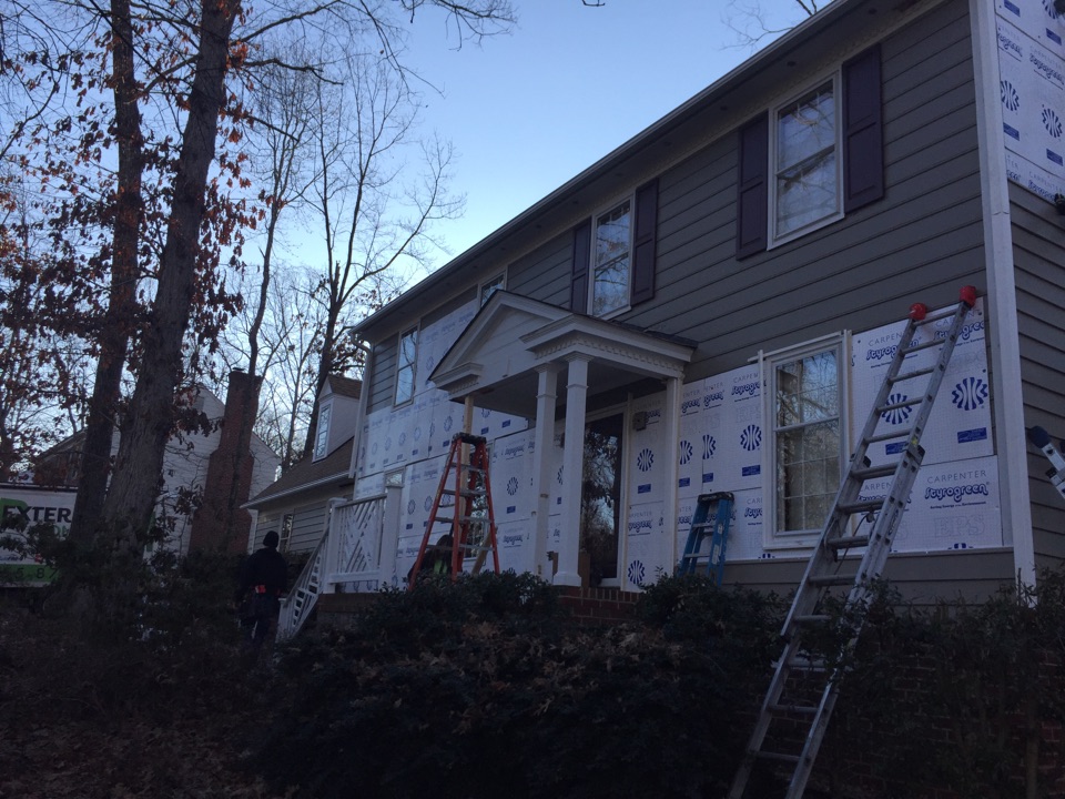 Richmond, VA - Cold start today, but moving along on this CertainTeed vinyl siding job Richmond, VA - Cold start today, but moving along on this CertainTeed vinyl siding job
