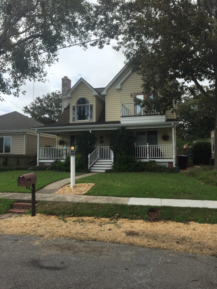 Virginia Beach, VA - Installing new 5” K-Style gutters. Virginia Beach, VA - Installing new 5” K-Style gutters.