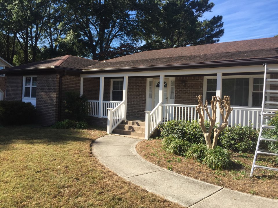 Virginia Beach, VA - Installing LeafGuard gutter system. Virginia Beach, VA - Installing LeafGuard gutter system.