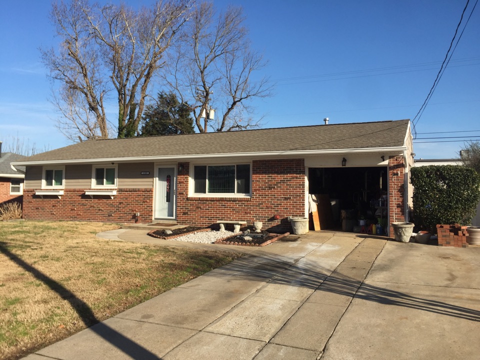 Chesapeake, VA - Installed new LeafGuard gutters. Chesapeake, VA - Installed new LeafGuard gutters.