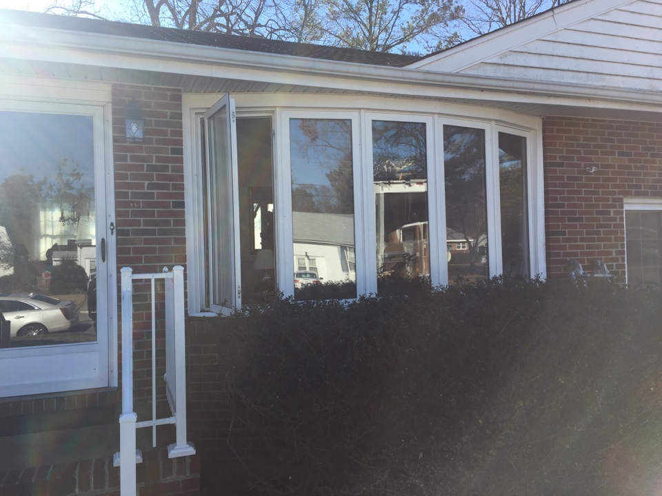 Portsmouth, VA - Removing old bow window to install a new Joyce bow window Portsmouth, VA - Removing old bow window to install a new Joyce bow window