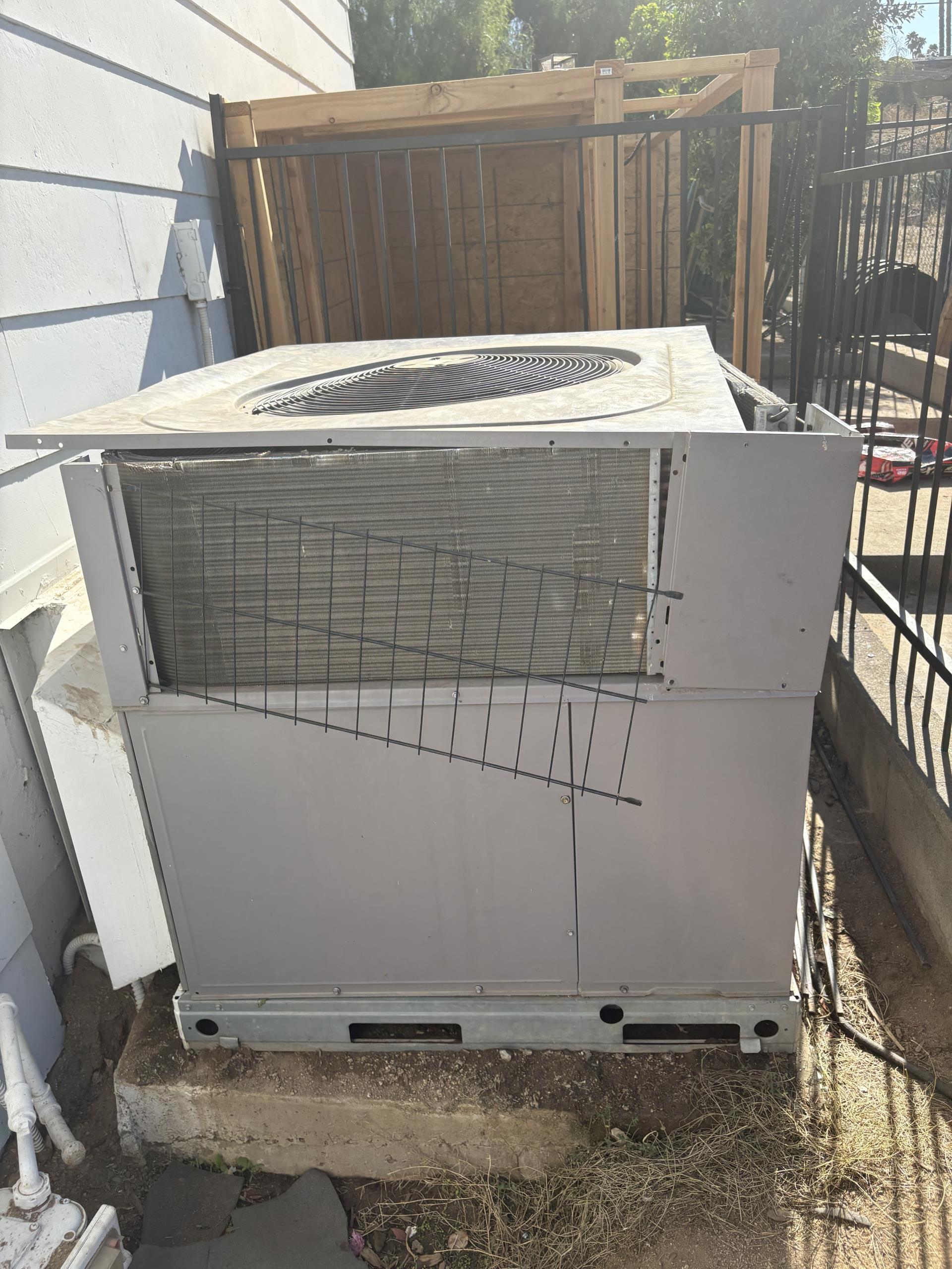 I arrived at the customer's home to check on a leak they were experiencing. Upon inspection, I found that the leak was coming from a crack in the distribution tube that regulates the reversing valve. I was able to locate the leak and fix it by replacing the entire distribution tube. I will contact the customer to schedule an appointment for tomorrow morning to complete the repair.