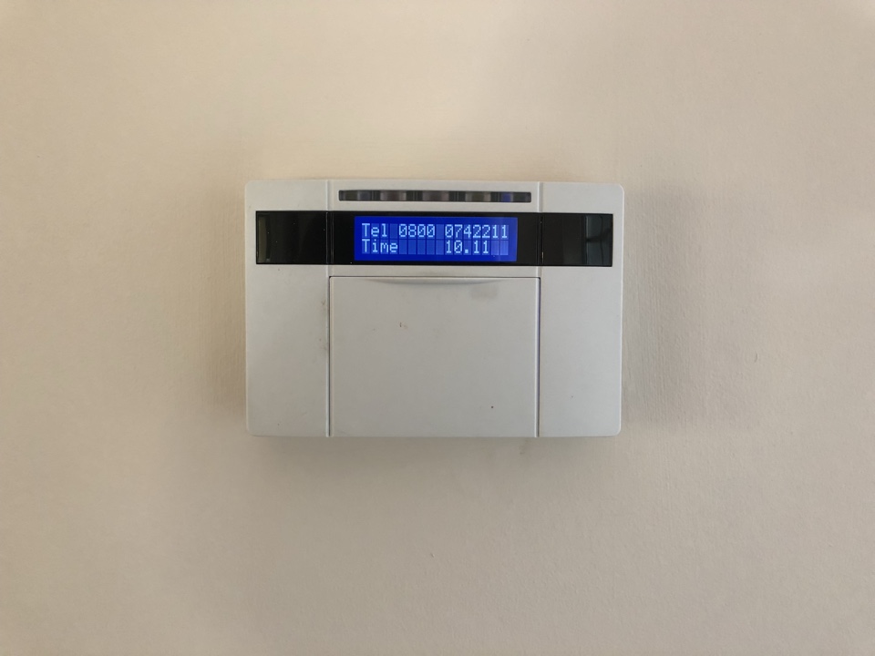 Service of a Castle Euromini Alarm we installed a few years ago. 