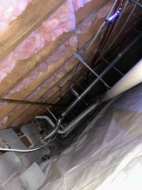 Humidity Control & Crawlspace Improvement – Completed growth remediation, air sealed the crawlspace, removed old insulation, and installed new floor insulation. Installed a compact dehumidifier with duct kit to help control moisture levels, improve air quality, and protect the crawlspace environment.