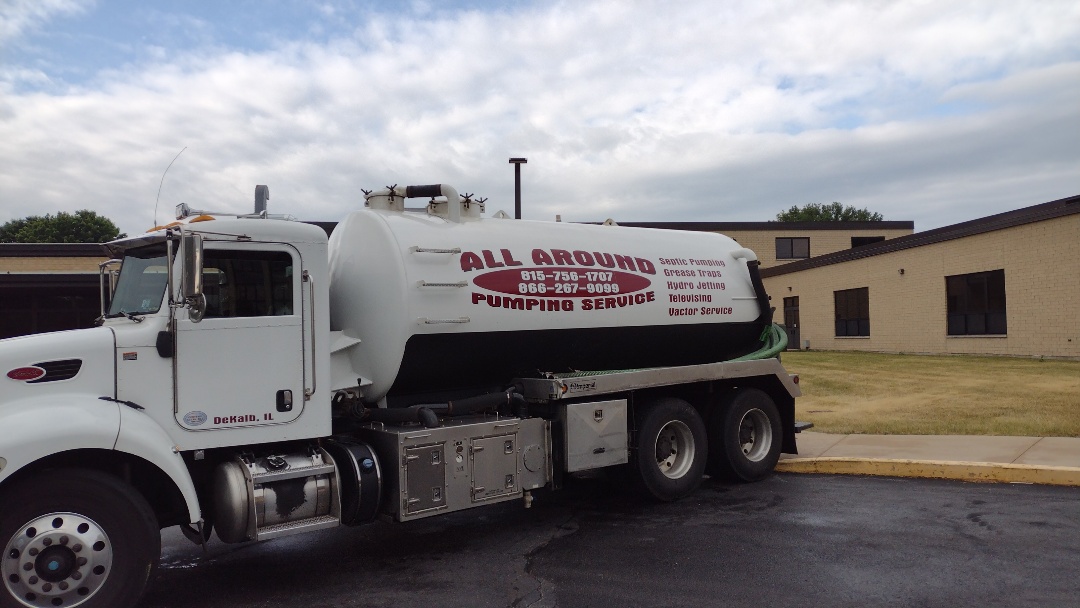 Kirkland, IL - Grease Trap Service 