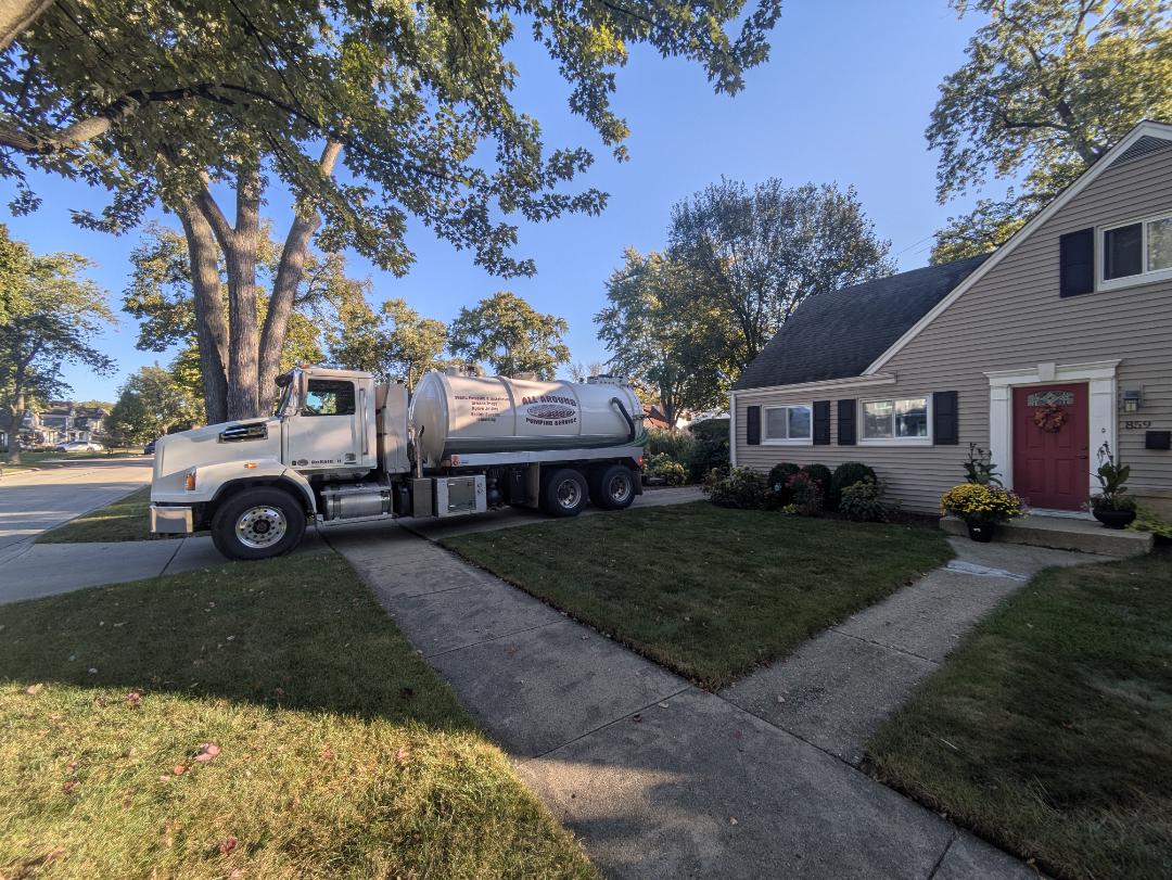 Arlington Heights, IL - pump and clean catch basin 