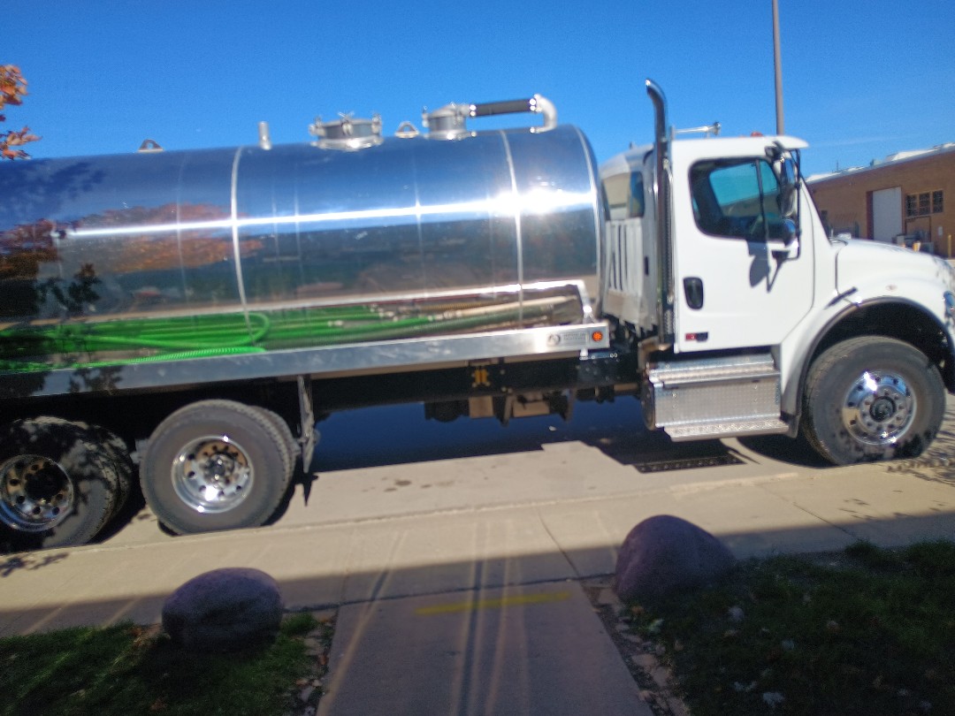 Elk Grove Village, IL - Grease Trap Service 