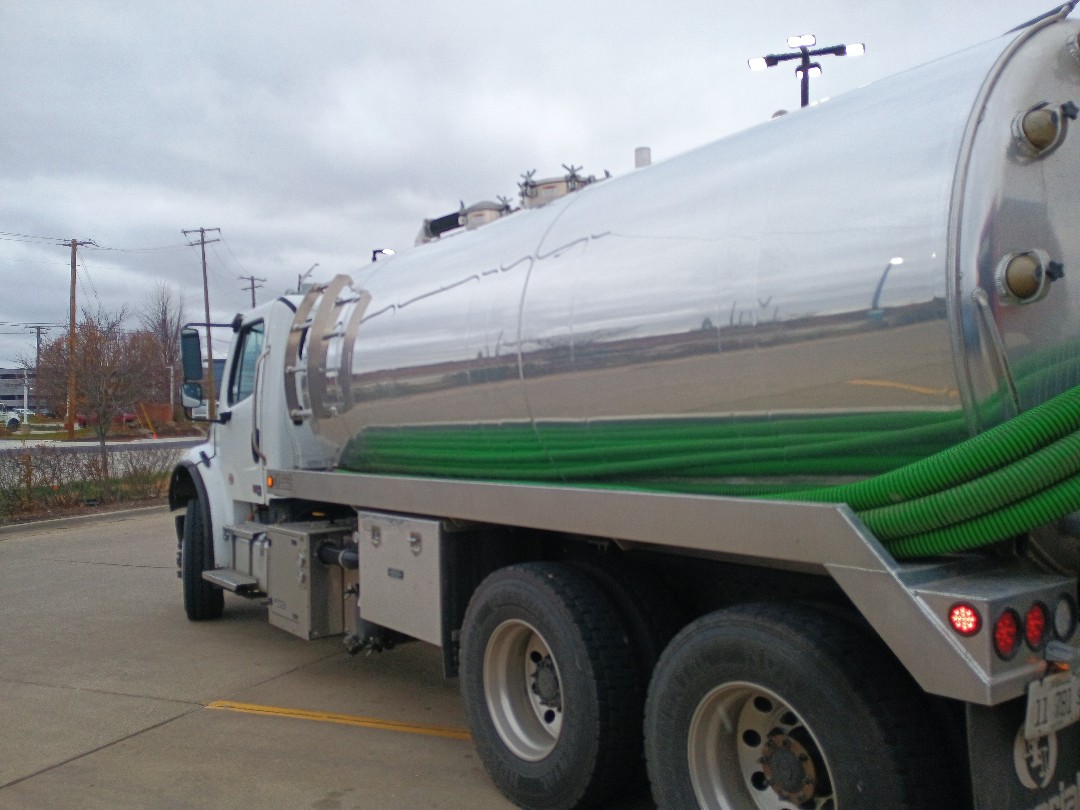 Aurora, IL - Grease Trap Service 