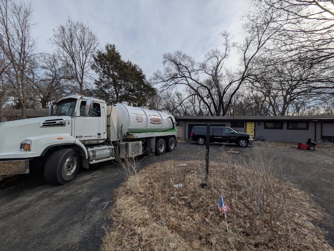 pump and clean septic tank 