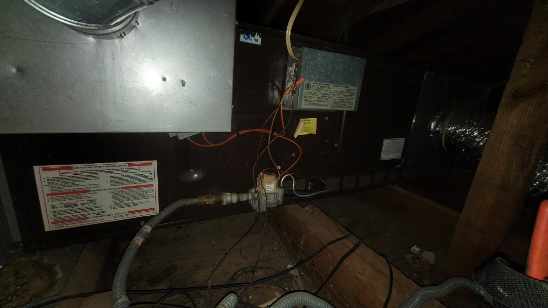 Acworth, GA - Performed Heat Maintenance on a 27 yr old dedicated  Horz Furnace. Acworth 