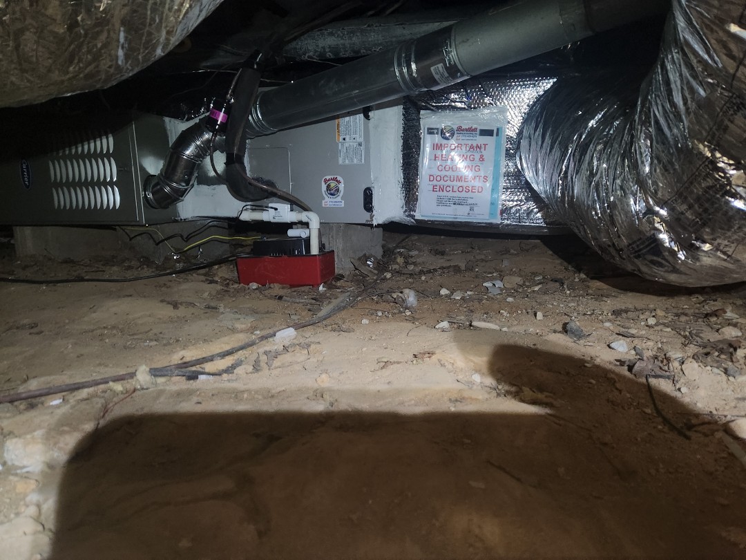 Dallas, GA - Installed new Carrier 15 seer condenser with Carrier gas furnace Aprilaire media filter and all new ductwork in crawl space 