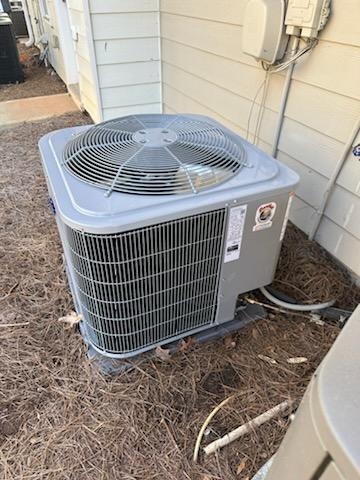 Mableton, GA - Installed new Carrier  15 seer Heatpump system 