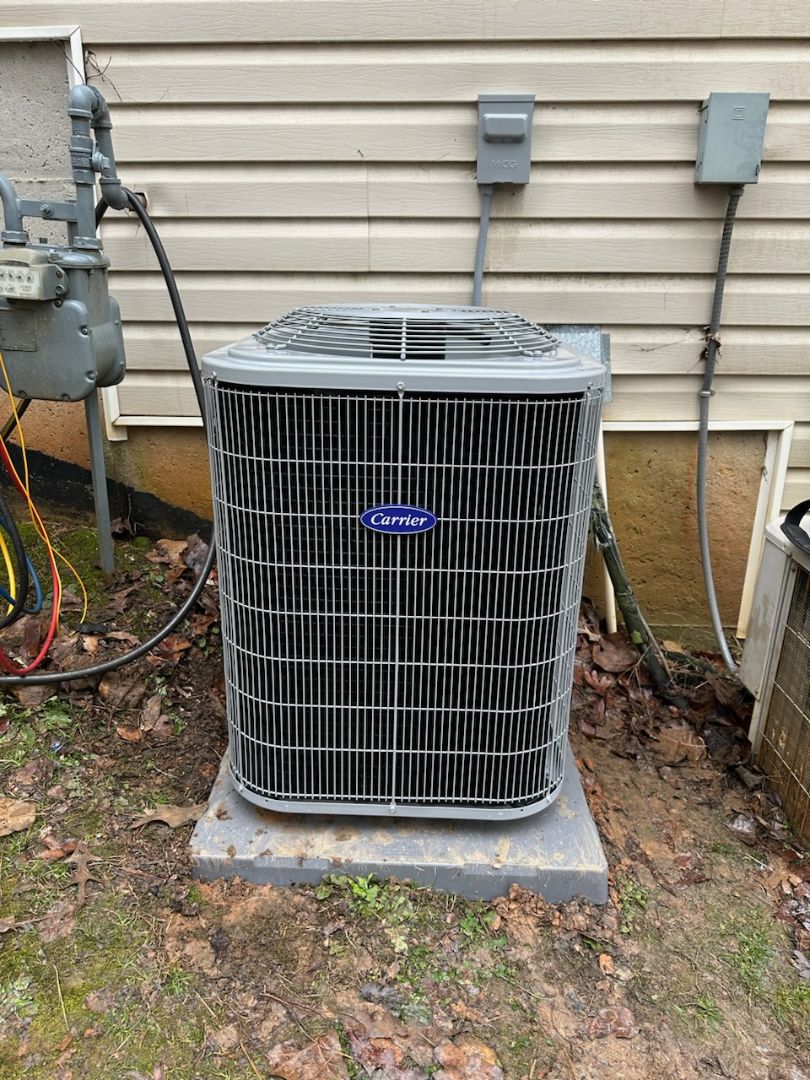 Dallas, GA - Installed new Carrier 15 seer condenser with Carrier gas furnace Ecobee Wifi Thermostat and Aprilaire media filter 