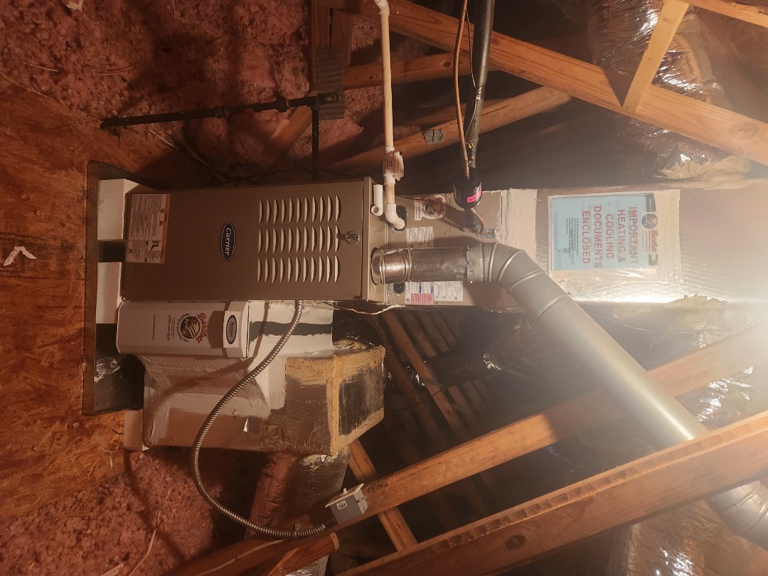 Dallas, GA - Installed new Carrier 15 seer condenser with Carrier gas furnace Ecobee Wifi Thermostat and Aprilaire media filter 