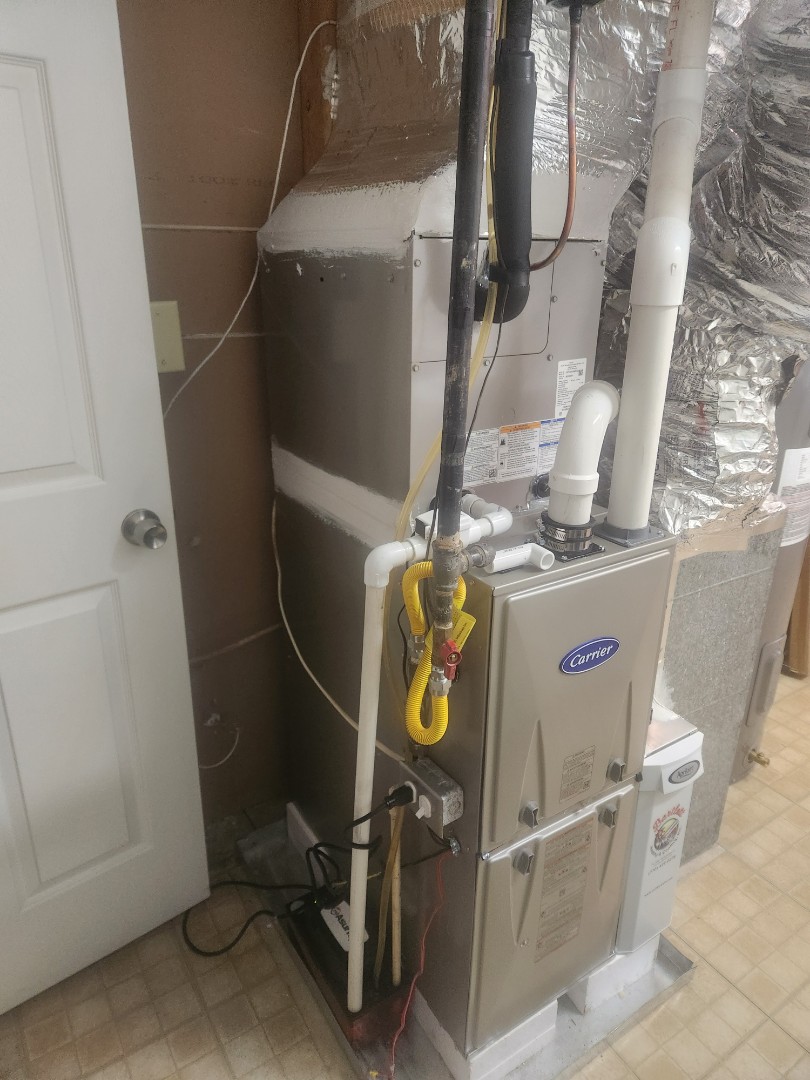 Marietta, GA - Installed new Carrier 15 seer condenser with Carrier 90%gas furnace Ecobee Wifi Thermostat and Aprilaire media filter 
