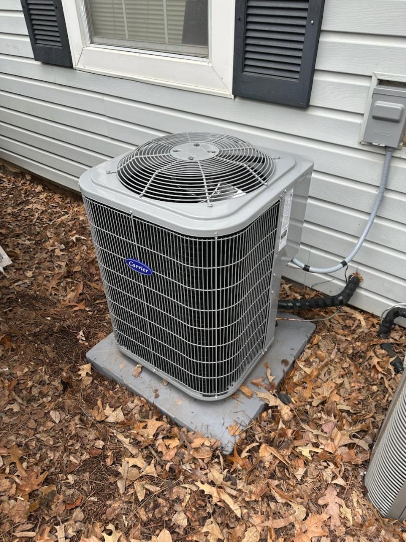 Marietta, GA - Installed new Carrier 15 seer condenser with Carrier gas furnace 
