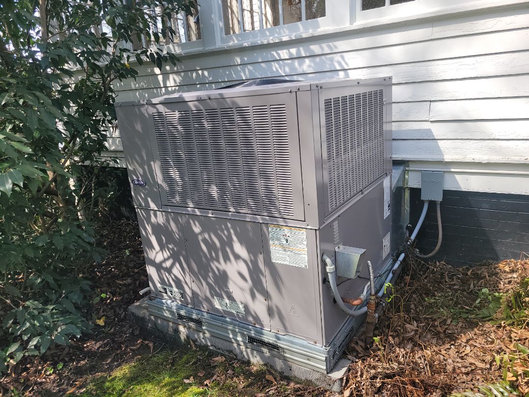 Marietta, GA - Performed AC Maintenance on a Carrier Gas Pack unit and 2 Carrier Condensing Units. Marietta.