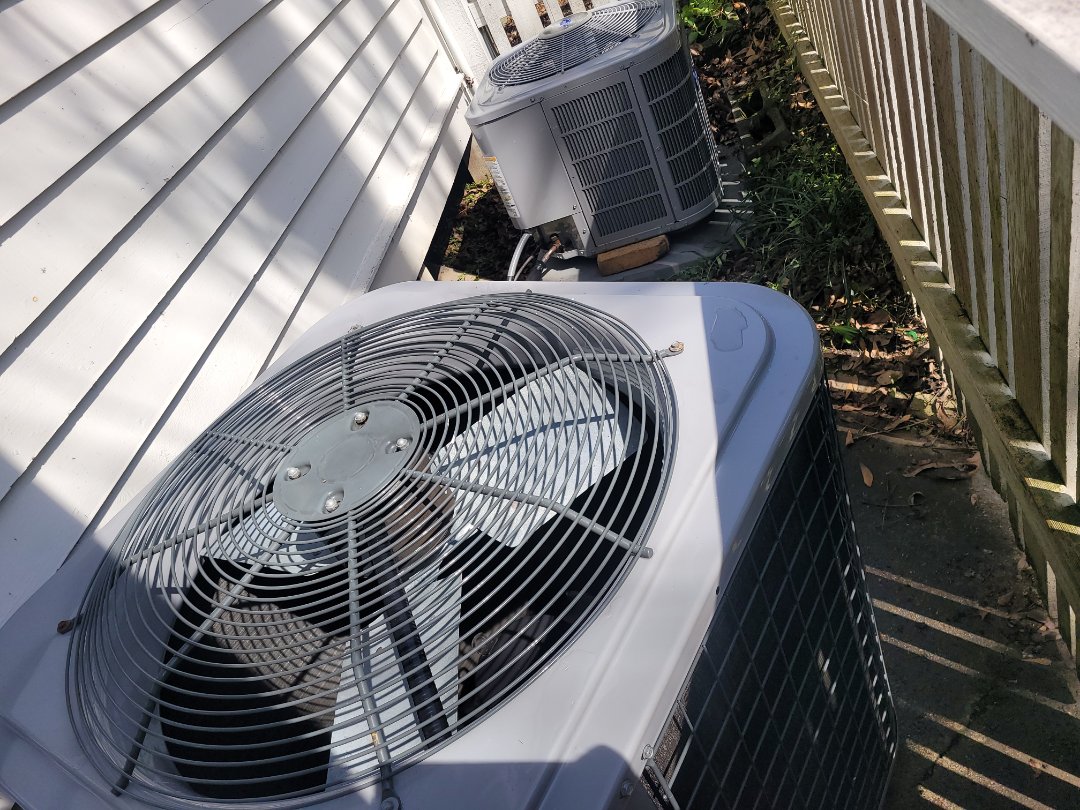 Marietta, GA - Performed AC Maintenance on a Carrier Gas Pack unit and 2 Carrier Condensing Units. Marietta.