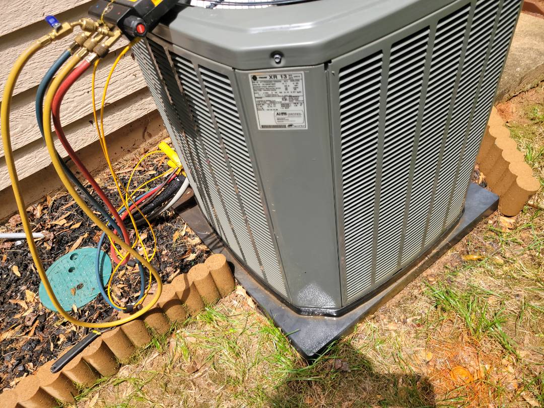 Marietta, GA - Performed AC Maintenance on a Trane Condensing Unit and removed all debris from bottom of condensing unit.  Marietta 