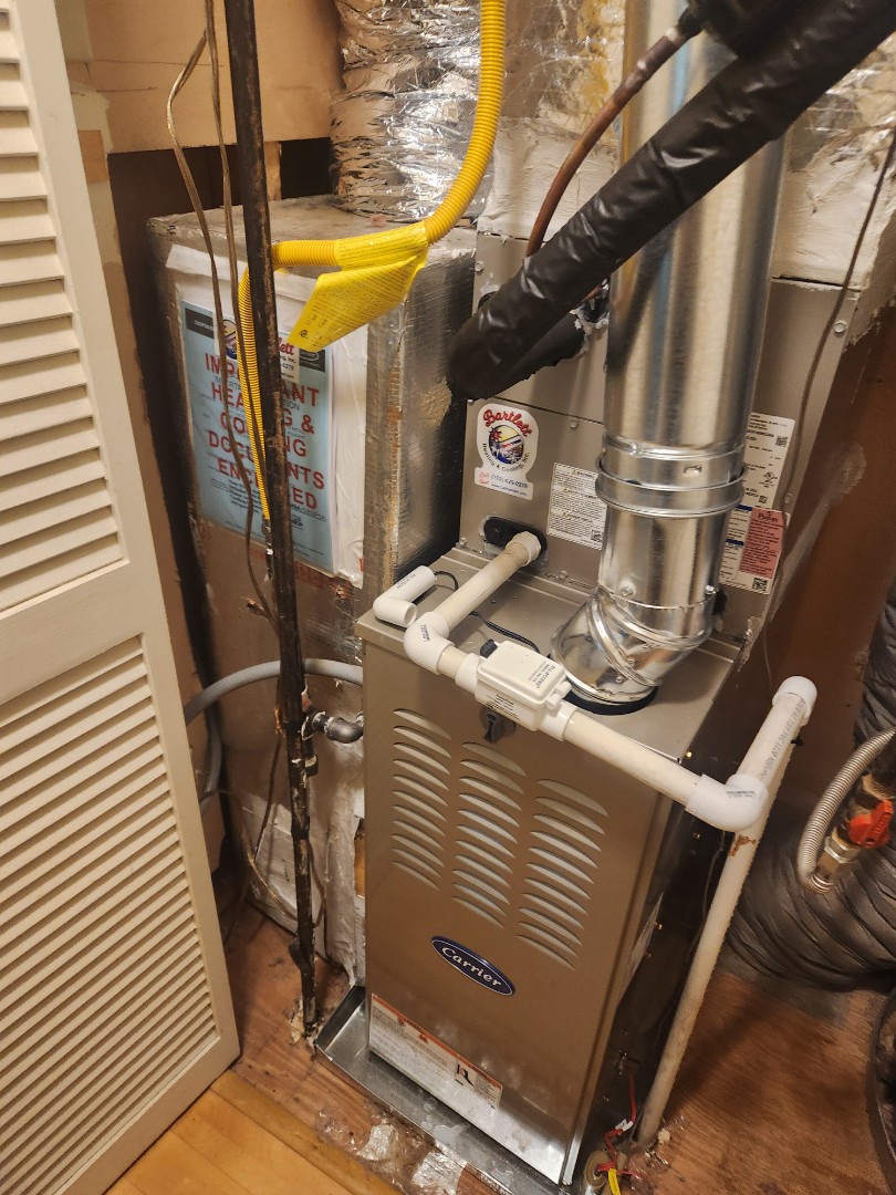 Smyrna, GA - installed new Carrier High Efficiency system 