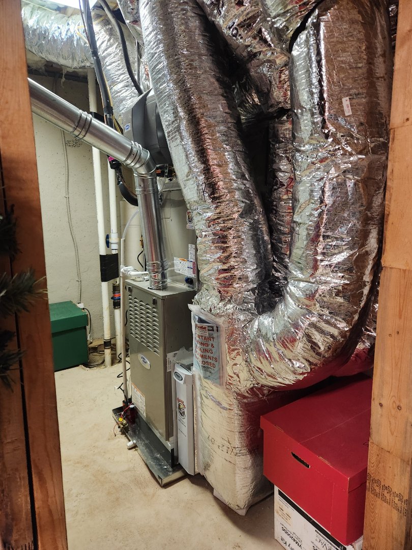 Marietta, GA - Installed 3 new Carrier High Efficiency systems with new Wi-Fi Thermostats Aprilaire media filters and 2 new Carrier furnaces 