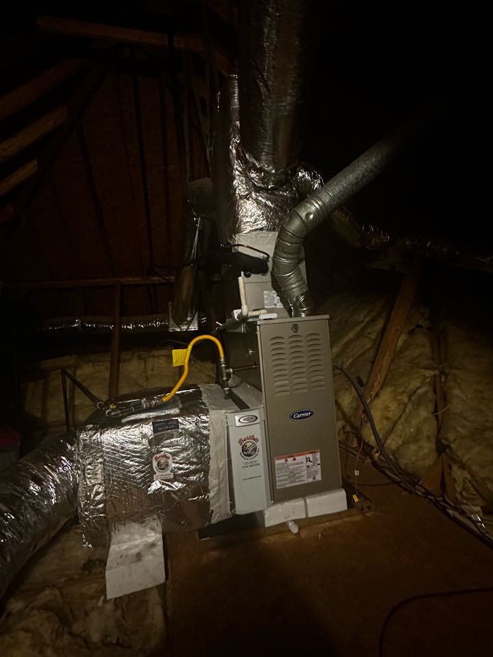 Marietta, GA - Replaced existing system serving the upstairs with Carrier comfort series 2 ton condenser with matching evaporator coil, and Carrier 80% furnace. Replaced both supply and return plenums and installed new Aprilaire 413 filter rack. Installed new Ecobee thermostat. Pressure tested, vacuumed and charged with 410A refrigerant. Checked Delta T and fired system up in heat. System is working as needed. 