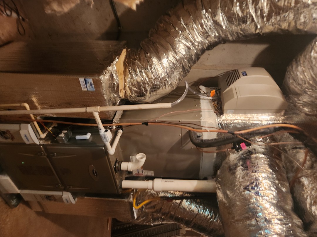 Atlanta, GA - Installed new Carrier Infinity high efficiency system with Carrier Infinity Mytouch WIFI Thermostat and Infinity zone system and Aprilaire media filters 