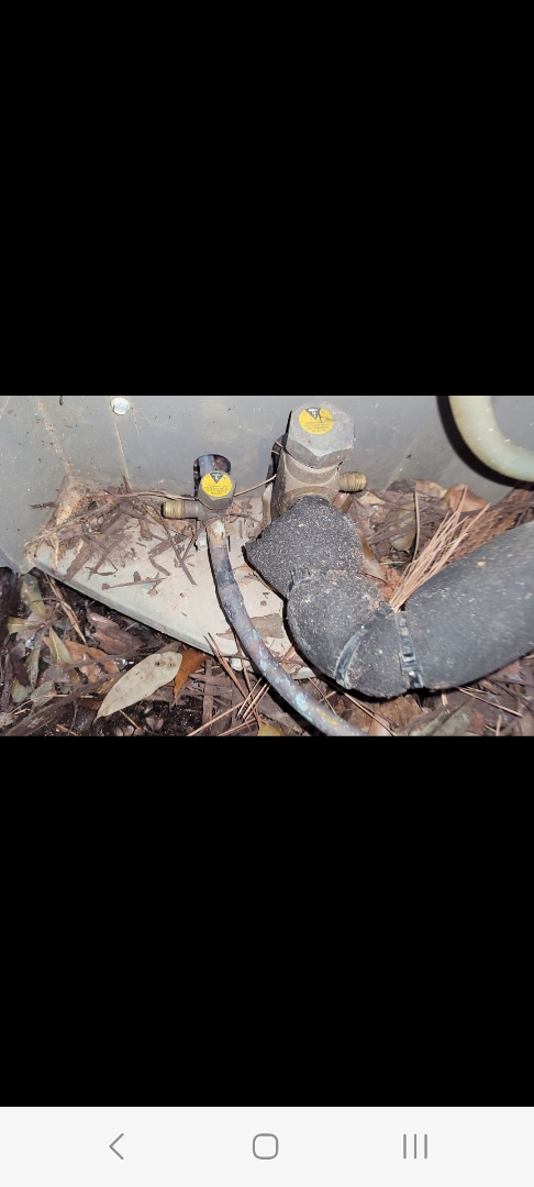 Marietta, GA - No Cooling on A Lennox Condensing Unit.  Upon arrival check system and found issue.  Made repairs and restored cooling operation.  Marietta 