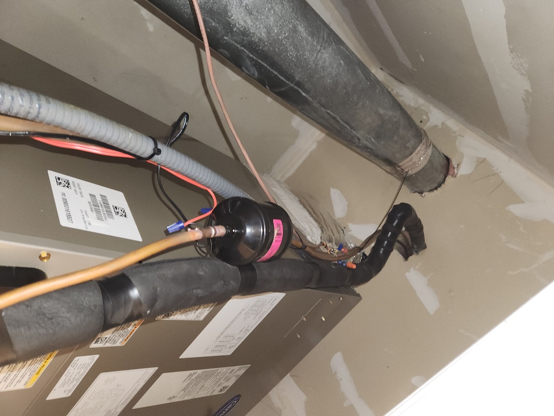 Smyrna, GA - Installed new Carrier High Efficiency Heatpump system 