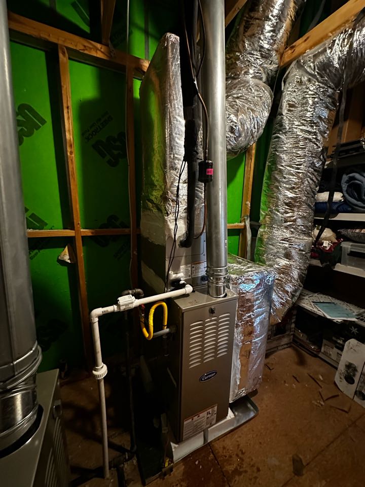 Marietta, GA - Replaced existing mechanical system serving the upstairs with new Carrier 1.5 ton condenser with matching evaporator coil, new Carrier 80% 45K BTU furnace. Installed new Ecobee thermostat. Set gas pressures and started air conditioner. System is working as needed. Thank you for choosing Bartlett Heating and Cooling. 