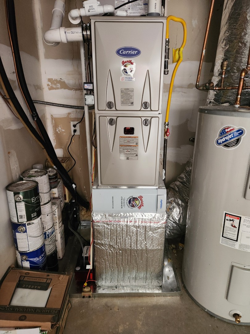 Atlanta, GA - Installed new Carrier High Efficiency 90%gas furnace and Carrier condensers 