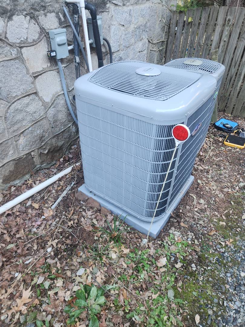 Atlanta, GA - Installed new Carrier Infinity high efficiency Heatpump system with Carrier Infinity Mytouch WIFI Thermostat and Aprilaire media filter 