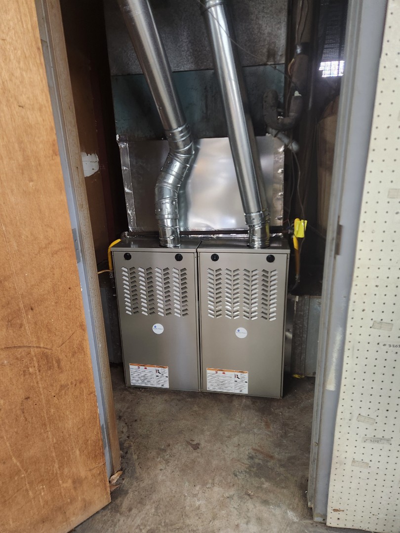 Marietta, GA - Installed 2 new Weathermaker furnaces twined together 