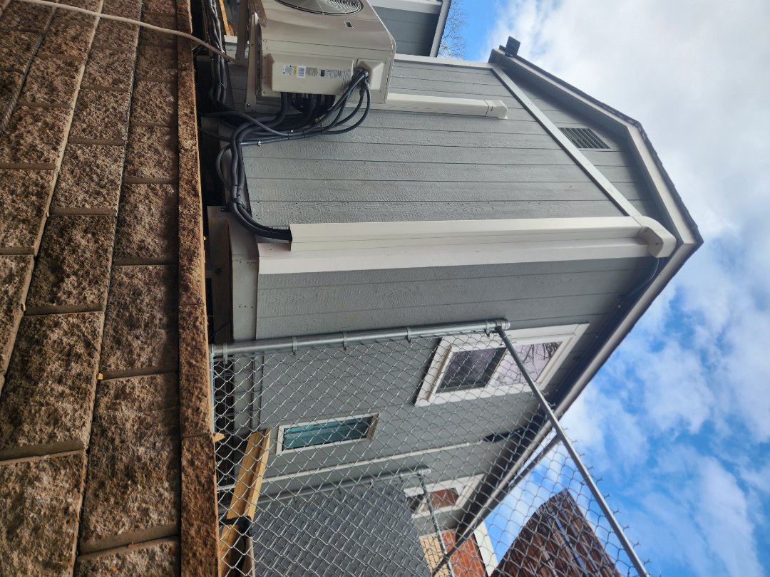 Marietta, GA - Installed new Carrier 4 head minisplit 